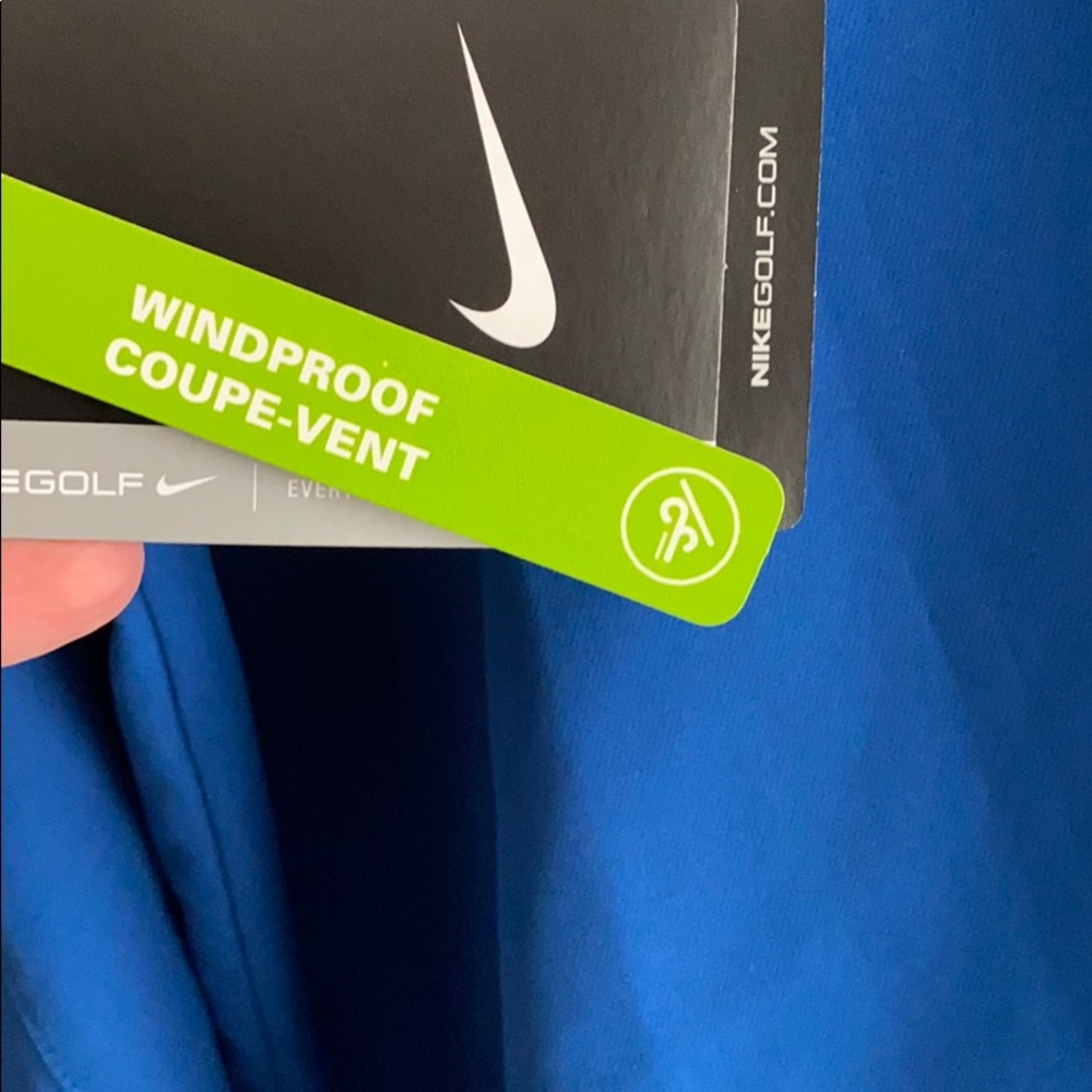 NWT Nike Golf blue windproof shirt. - Picture 5 of 5
